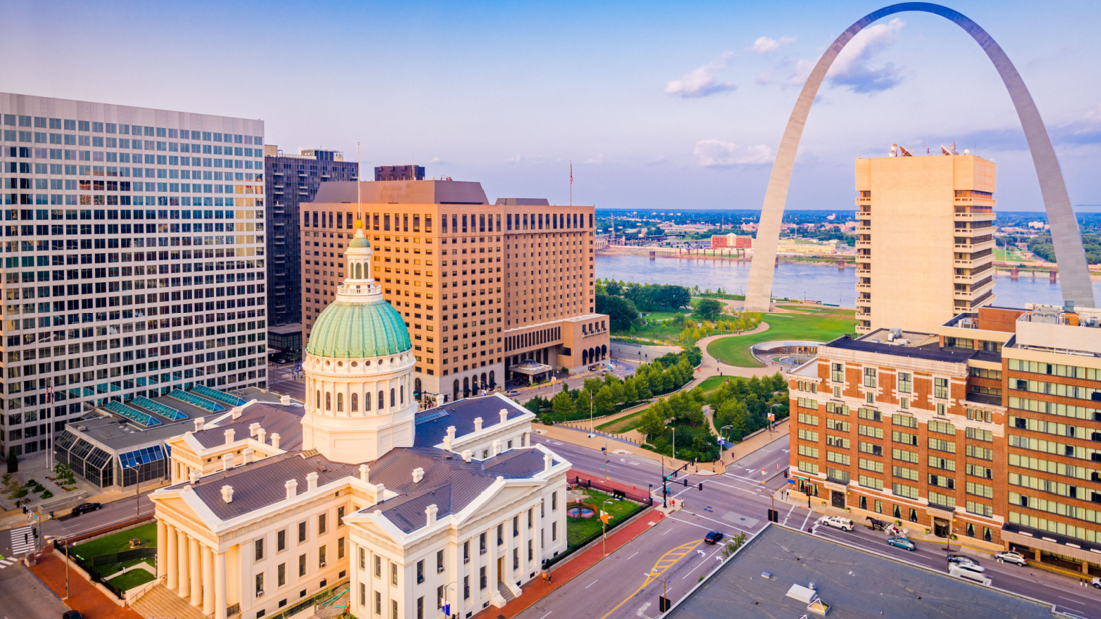 Can You Sue the City of St. Louis for a Personal Injury | Personal Injury Lawyers | Claims Against the Government in Missouri
